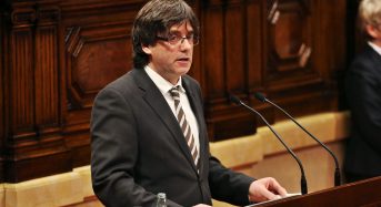 Puigdemont, declara que no dimitirá y que en Catalunya en la madrugada a las 3 serán las 3