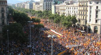 Los Mossos salvan a Álvaro de Marichalar de la turba independentista