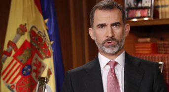 Piden compensar a Su Majestad por su excesiva carga de trabajo.