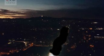 Cientos de personas exigen en Barcelona la libertad de los líderes secesionistas que intentaron romper España.