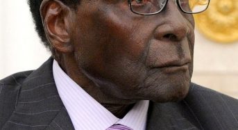 Robert Mugabe dimite como presidente de Zimbabue por la presión de Ciudadanos.