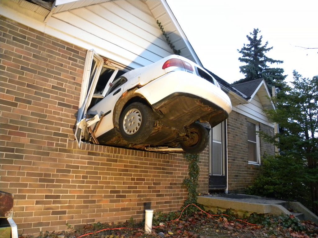 Carlos car