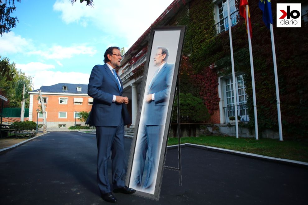 Rajoy le quita los espejos de Moncloa a Sánchez