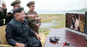 Kim Jong-un aparece en un vídeo mofándose de la caída de Rajoy y de la entrada de las «hordas rojas» en el Gobierno.