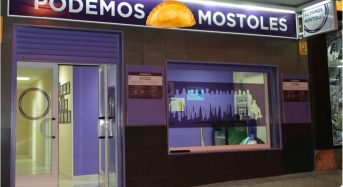 Nuevo y violento acto de vandalismo sobre la sede de Podemos en Móstoles.