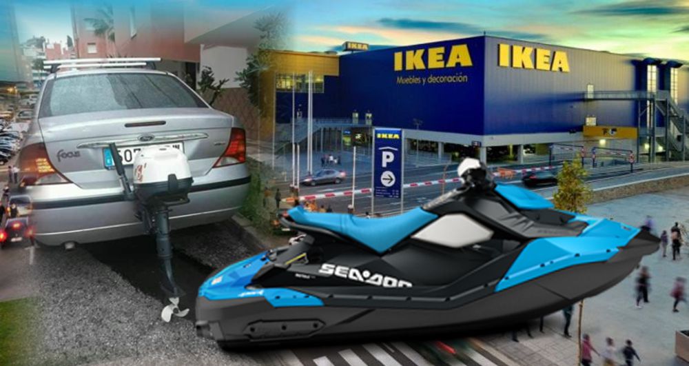 Atracan el IKEA de Valencia con motos de agua y un coche fueraborda