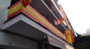 Roban las banderas que ondeaban en la embajada de Tabarnia en Sevilla.