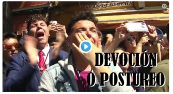 La RAE podría aprobar la acepción «Postureo» para definir la palabra «Devoción»