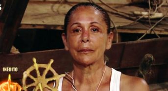 Isabel Pantoja evacuada de urgencias de Supervivientes tras una filtración del exterior.